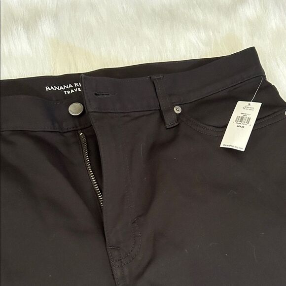 Banana Republic Men's Jet Black slim fil travelerJeans - Picture 5 of 7